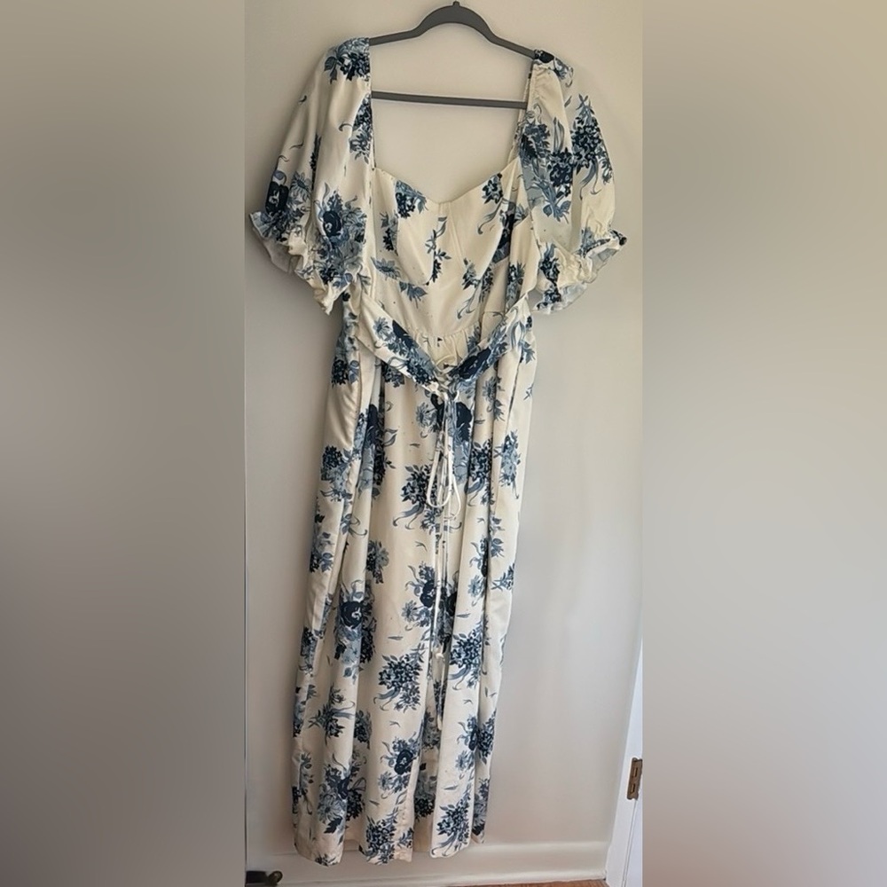 Cider Square Neck Puff Sleeve Floral Jumpsuit Curve & Plus